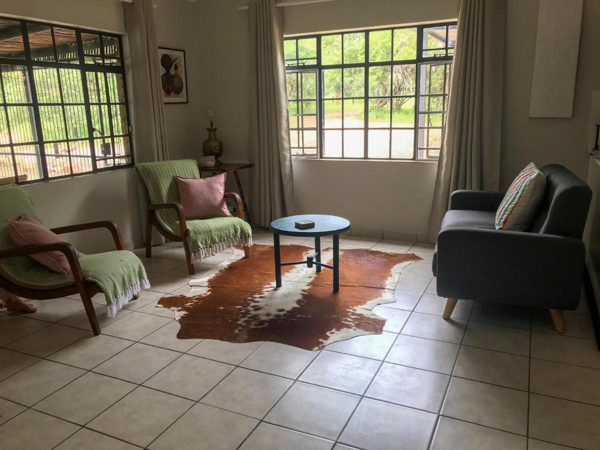 Hello Kruger Hideaway Cottage & Skilpad Studio Марлот-Парк Экстерьер фото